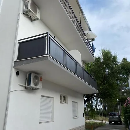 Marsic & Apartment Baska Voda