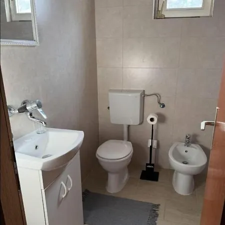 Apartment Marsic & Baska Voda